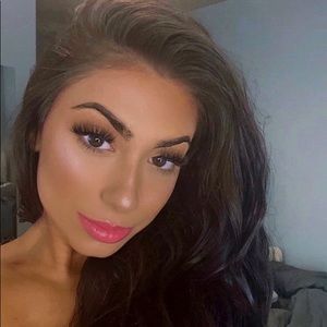 Meet your Posher, Arianna